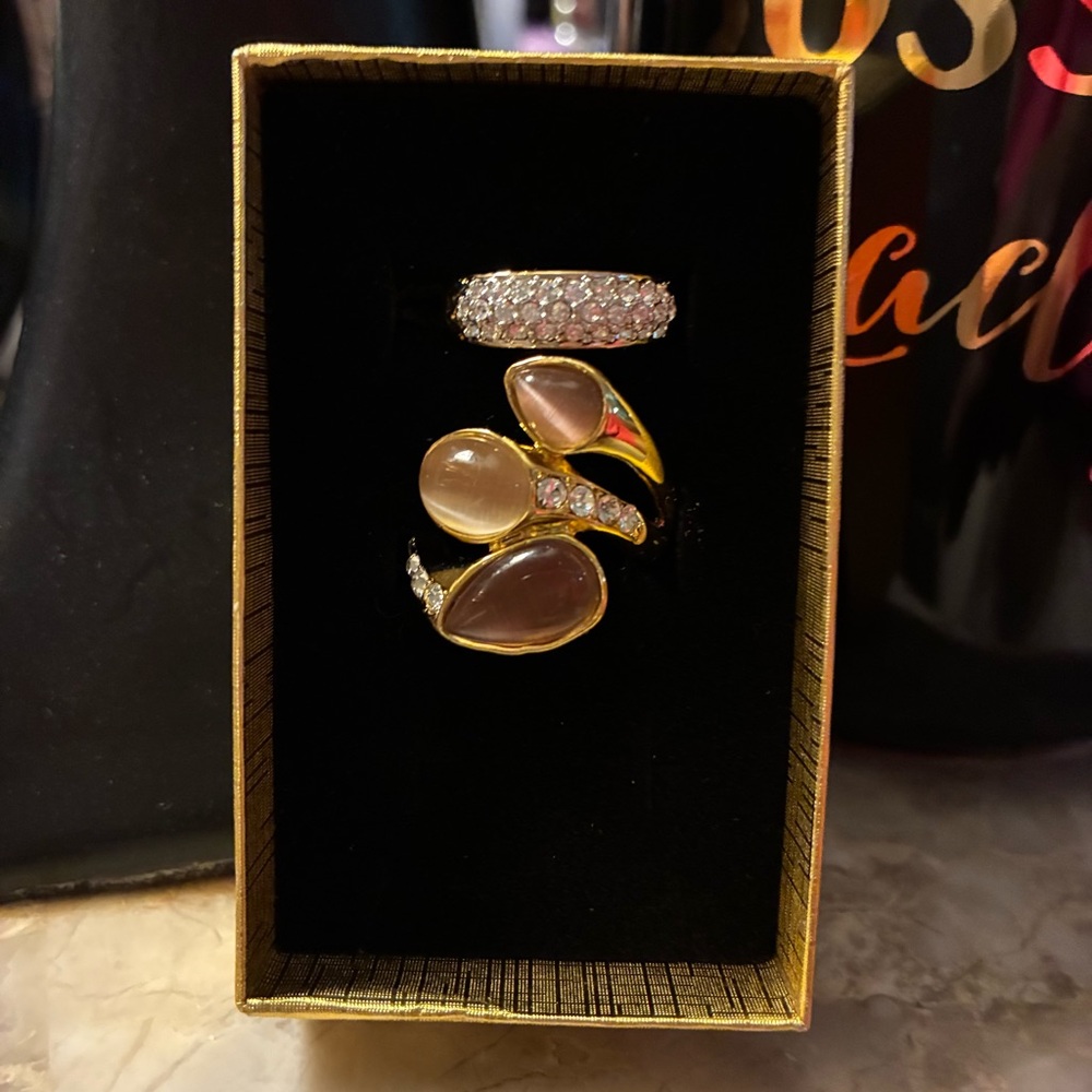 Two Ring Bundle - Picture 7 of 8